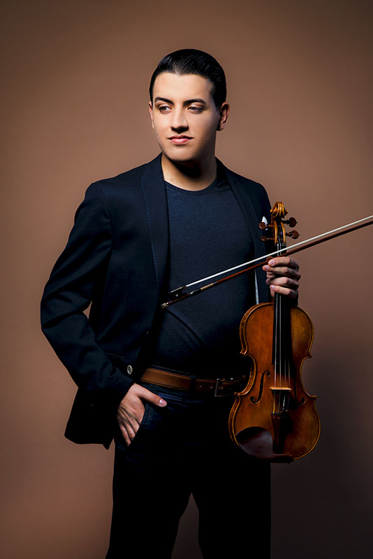 Sandro Roy